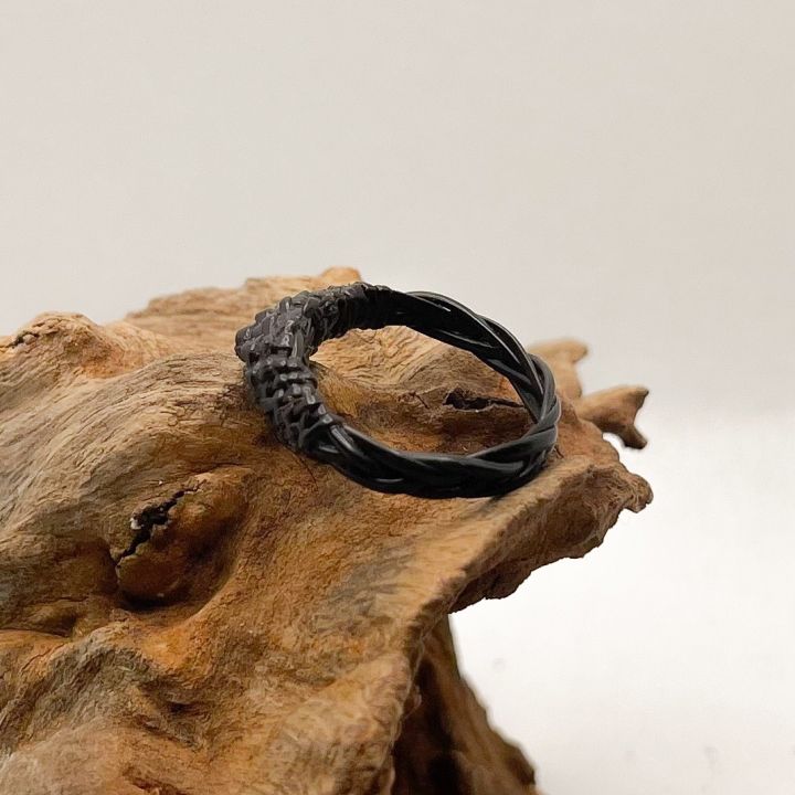 แหวนหางช้าง-แบบปลอก๕-สีดำ-มี2แบบ-ถักหัวแหวน-ไม่ถักหัวแหวน-ของแท้ตลอดชีพ-ถักเองโดยควาญช้าง-งานจริงสวยมาก