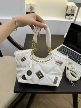 Túi xách Moschino - GUVIP ! GU Hàng Hiệu của người Việt