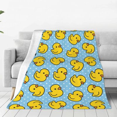 （in stock）Cute cartoon duck pattern knitted blanket animal velvet lightweight blanket bed carpet（Can send pictures for customization）