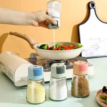 0.5g Metering Dispenser Salt Shaker Seasoning Bottle for Pepper