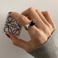 Small design feeling metal black crow heart love ring ring ring opening restoring ancient ways adjustable mustard