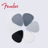 แผ่นปิ๊กกีตาร์แบบไนลอนปิ๊กกีตา Fender คลาสสิกทรง351 0.46/0.60/0.73/0.88/1.0/1.14มม. 1ชิ้น