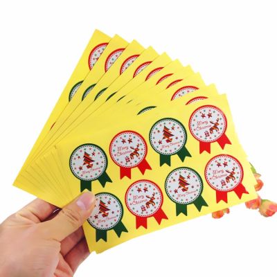 free shipping 800PCS Cute Medal Red Green Merry Christmas Tree Deer Sealing Sticker Theme Adhesive Label Package Stickers Labels
