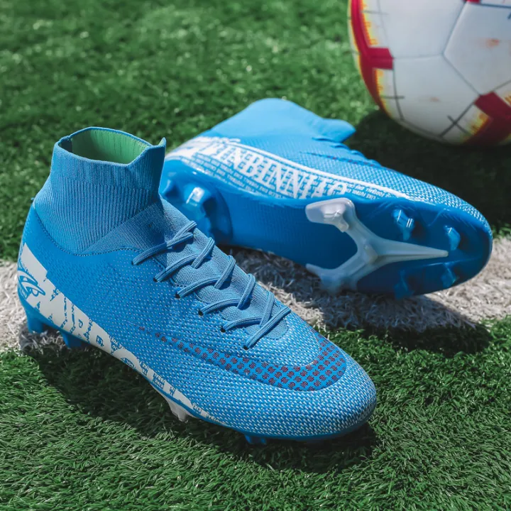 artificial grass soccer shoes