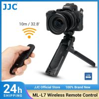 JJC ML-L7รีโมทคอนโทรลไร้สาย Vlog ด้ามจับสำหรับถ่ายภาพขาตั้งกล้องเล็กๆเหมาะสำหรับ Nikon Z6II Z7II Z Fc Z50 COOLPIX P950 A1000 B600 P1000