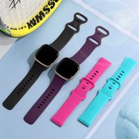 【lz】☍  Soft Silicone Strap para Fitbit Versa 3 Smart Watch Band Sport Bracelet Fitbit Sense 4 Watchbands Acessórios