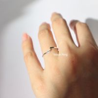 Wave Ring เครื่องประดับเงินแท้ /แหวนเงินแท้/แหวนเกาหลี /แหวนใส่ติดมือได้ตลอด/แหวนเรียบทรงเส้นกลม/ของขวัญปัจฉิม