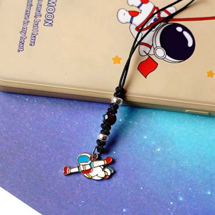 1pc-cartoon-3d-astronaut-space-keychain-metal-cute-robot-figure-key-chain-alloy-gift-gadgets-for-keychain-holder-key-chains