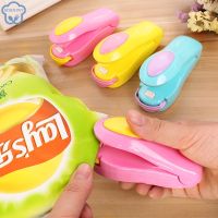 Kitchen Accessories Tools Portable Mini Sealing Machine for Kitchen Storage Plastic Bag Sealer Food Storage Bag Clip Hot