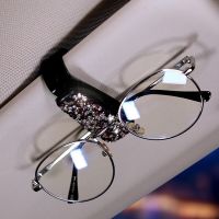 2PCS Rhinestone Diamond Sun Visor Glasses Fastener Clip Portable Sunglasses Eyeglasses Holder Clip For Car Ornament Accessories Eyewear case