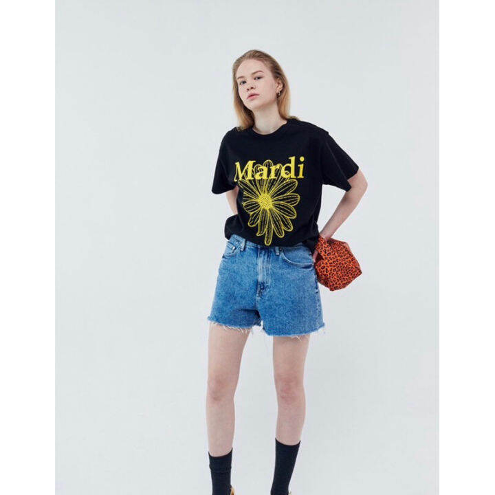 mardi-flower-t-shirt-320-เสื้อยืดลายดอกไม้สุดฮิต-งานชนช็อปแบรนด์ดังเกาหลีเลยค่าา-ผ้ายืด-ทรงสวย-valen