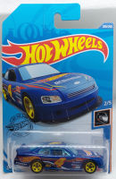 Hot Wheels  2021 CHEVY  IMPALA  2/5....