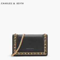 HOT”CHARLES and KEITH กระเป๋าสี่เหลี่ยมเล็ก CK2-70840146-1 กระเป๋าสะพายโซ่โลหะตกแต่ง