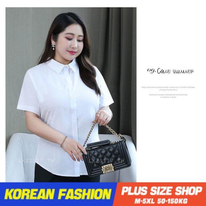 plus-size-เสื้อผ้าสาวอวบ-เสื้อสาวอวบอ้วน-ไซส์ใหญ่-ผู้หญิง-เสื้อเชิ้ตทำงาน-ใส่ทำงาน-เชิ้ตทำงาน-คอปก-แขนสั้น-สีขาว-ฤดูร้อน-สไตล์เกาหลีแฟชั่-v728