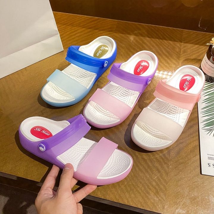 รองเท้าแตะพื้นนิ่มคริสตัลโปร่งแสงสำหรับพยาบาลสดใสขนาดเล็กรองเท้าแบบมีรูระบายสำหรับผู้หญิง-รองเท้าพยาบาลเกาหลีฤดูร้อน