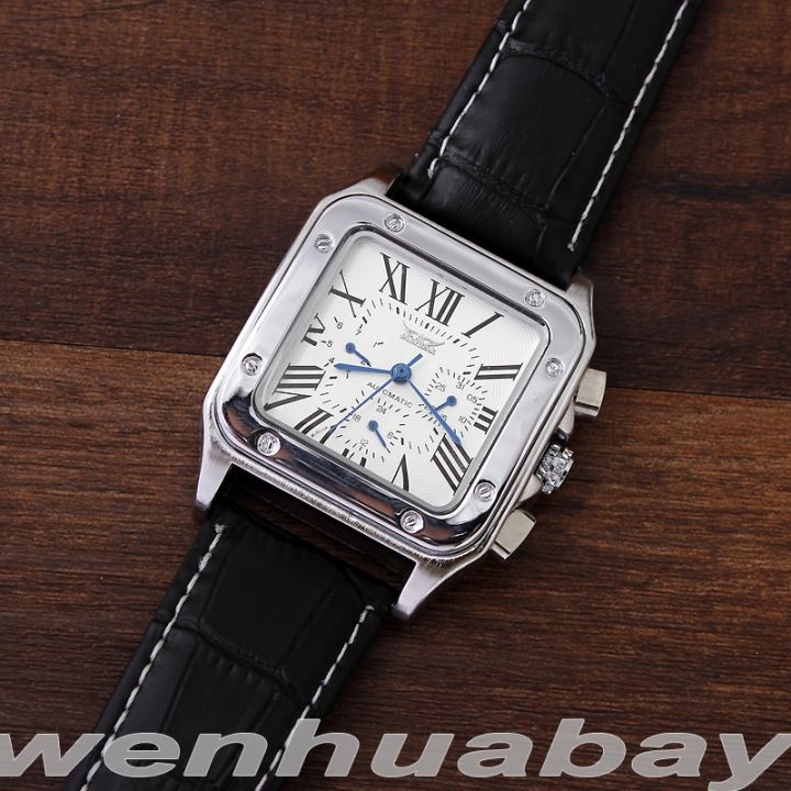 นาฬิกาข้อมือสำหรับผู้ชายแบบไขลานอัตโนมัติแบบเรียบง่ายจอแสดงปฏิทินตัวเลขโรมันสายหนังสีดำเป็นของขวัญ