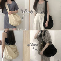 ?ร้านไทย? พร้อมส่ง กระเป๋าผ้าสะพาย ใบใหญ่ กระเป๋าสะพายข้าง square tote