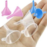 1Pcs Mini Plastic Transparent Small Funnels For Perfume Diffuser Juice Dropper Bottles Liquid Essential Oil Lab Filling Tools