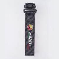 สายพ่วงรถยนต์สำหรับ Abarth Emblem Trailer Belt สติกเกอร์ติดกาวสไตล์ผ้าคาร์บอนไฟเบอร์สำหรับอุปกรณ์เสริมสำหรับเฟียตอัลฟ่าโรมิโอเฟอร์รารี