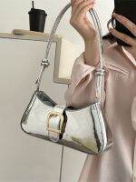 Niche Design Handbag Womens High-End Laser Armpit Bag 2023 New Womens Commuter Shoulder Crossbody Bag