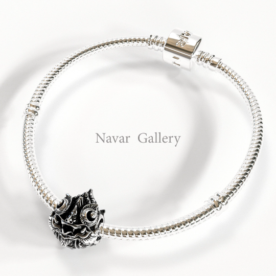 navar-gallery-ชาร์มพญานาค-เนื้อเงินแท้-92-5-great-naga-charm-silver-92-5