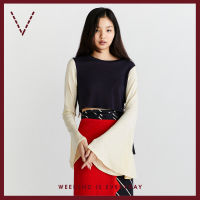 VICKS Bell Sleeve Jersey Cropped Blouse  เสื้อตัวสั้น แขนบาน