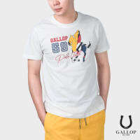 GALLOP : เสื้อยืดผ้าคอตตอนพิมพ์ลาย Graphic Tee รุ่น GT9111 สีขาว ราคาปกติ 790.-