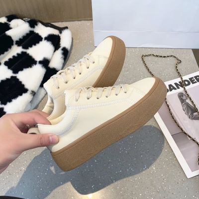 White shoes female new spring 2022 han edition of fashion splicing joker low sneakers for thick bottom leisure shoes