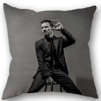 （ALL IN STOCK XZX）Michael Fassbender Pillow Tent, Office, Cotton Linen Pillowcase Zipper Home Home Accessories Customization   (Double sided printing with free customization of patterns)