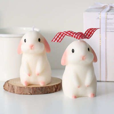 O•urHome [พร้อมส่ง]เทียนกระต่าย Rabbit Scented Candle ของขวัญเล็ก ๆ ที่สร้างสรรค์ ของตกแต่งบ้านแฮนด์เมด อุปกรณ์ประกอบฉากภาพ ตกแต่งร้านกาแฟ
