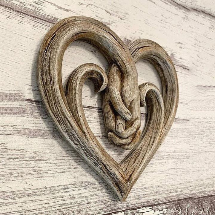 wooden-heart-holding-hands-wall-decor-sculpture-wall-art-handshake-pendant-craft-statue-for-home-office-wall-decorations