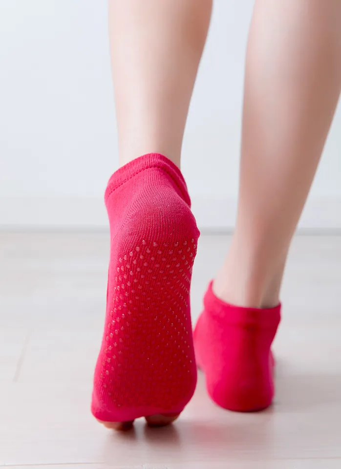 Anti-slip Yoga Socks, Two Toe Sock Ventilation 