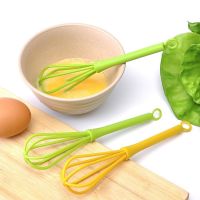 Creative Egg Beater Kitchen Baking Tools Household Cream Beater Childrens Manual Mini Plastic Egg Beater Food Grade PP Cookware