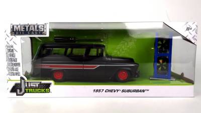 โมเดลรถเหล็กเชฟโรเลต​ 1957 Chevy Suburban​ Scale 1:24