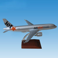 Jet Star Airlines (Jetstar.com) Airbus A320 47cm High Quality Aircraft Display Model With Stand