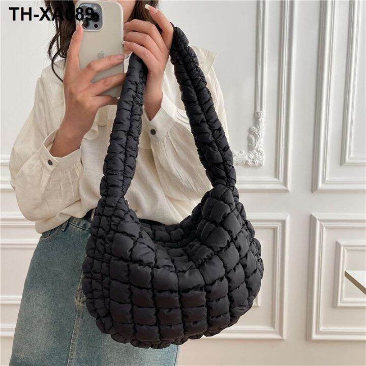 cotton-padded-jacket-single-shoulder-bag-2023-new-foreign-trade-commuter-clouds-fold-female-underarm-leisure-high-capacity-dumplings-package