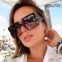 ♠ﺴ Square Sunglasses Woman Black Oversized Sun Glasses Female Retro Vintage Big Frame Gradient Mirror Lunette De Soleil Femme