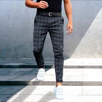 ผู้ชายกางเกง Slim Fit ตรงขากางเกงแฟชั่น Casual ลายสก๊อตซิปอย่างเป็นทางการชุดกางเกง Streetwear ชายกางเกงดินสอ...