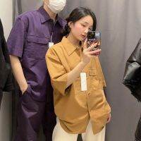 UNIqlo ﹍☋ Ujia 2023 ฤดูใบไม้ผลิและฤดูร้อน Ujia ผู้ชาย/ผู้หญิงสีทึบกระเป๋าคู่แขนสั้นทำงานเสื้อผ้าฝ้าย 455978