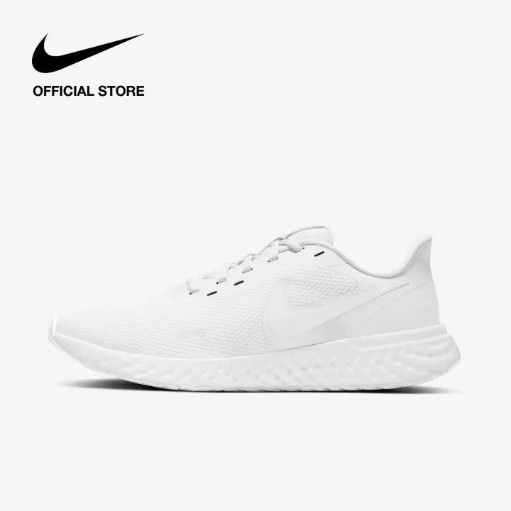 Nike Revolution 5 ลดราคา