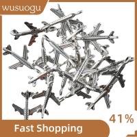 WUSUOGU 100pcs โลหะผสมอัลลอยด์ จี้เสน่ห์เครื่องบินเครื่องบินชุบเงินโบราณ รูปทรงเครื่องบิน 22.5x15mm จี้เครื่องบินเครื่องบิน การตกแต่งที่ยอดเยี่ยม จี้เครื่องรางเครื่องบิน สาวๆ