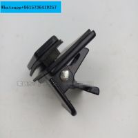 สำหรับ KOMATSU PC60200210220300360-6-7-8รถขุดกระจกหน้าต่างหัวเข็มขัดล็อคหัวเข็มขัดอุปกรณ์ขุด