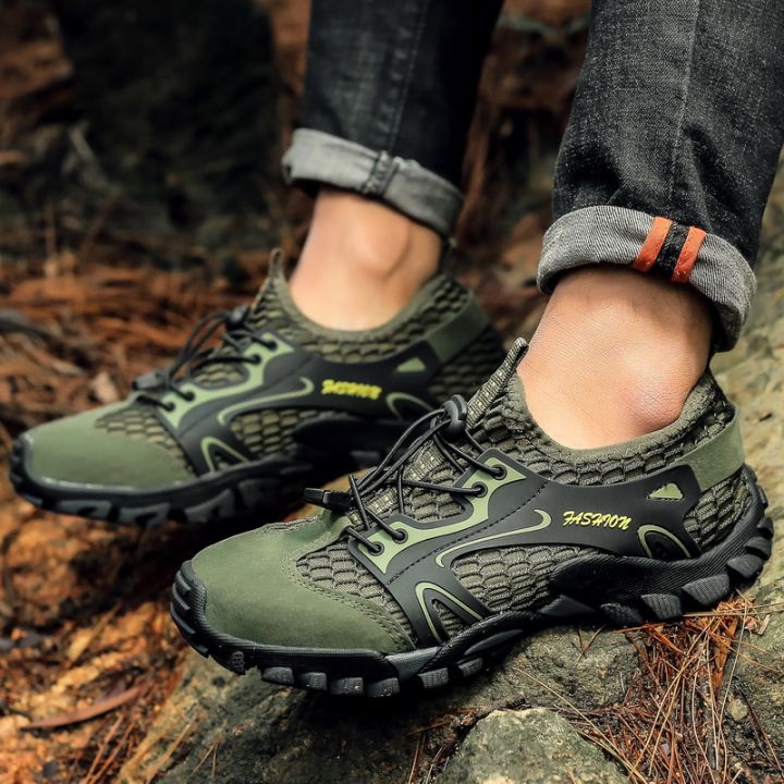 รองเท้าเดินป่ากลางแจ้งรองเท้าส้นเตี้ยผู้ชาย-รองเท้าผ้าใบกันลื่นเดินป่าตั้งแคมป์รองเท้าใส่เดินเดินป่ารองเท้าลำลองไซส์37-50ไม่ลื่นสวมใส่สบายมัลติฟังก์ชั่น