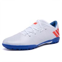 Men Football Boots Adults TF/FG Ultralight Playing Field Train Soccer Shoes Low-cut Cleats Futsal Male Football Shoes for Boys