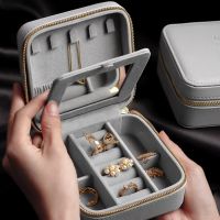 Jewelry Travel Case with Mirror Organizer Display Boxes PU Leather Zipper Portable Earrings Necklace Ring Jewelry Storage Box