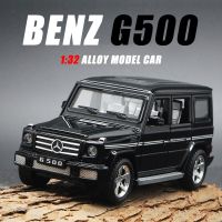 1:30 Benz รถปิคอัพ G500อัลลอยโมเดลรถและของเล่นโมเดลรถยนต์ออฟโรดโลหะไฟจำลองสูงของขวัญสำหรับเด็ก