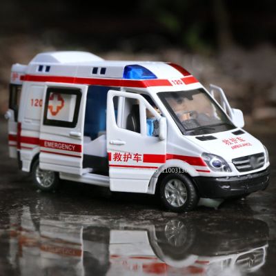 1:32 Hospital Simulation Ambulance Police Metal Cars Model Pull Back Sound and Light Alloy Diecasts &amp; Toy Vehicles For Boy Gift Die-Cast Vehicles