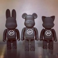 หุ่นปักครอสติช Bearbrick ของเล่นตัวการ์ตูนอะนิเมะสินค้าน่ารักพร้อม Gratis Ongkir Bearbrick 400ของเล่นน่ารัก