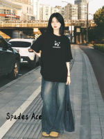 Spades Ace เสื้อครอป เสื้อยืด ชุดเซ็ทผู้หญิง แฟชั่น ทันสมัย ชิค สบาย WMY23A0XMC 43Z231026