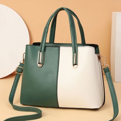 Bag female fashion handbag contracted large capacity of new fund of 2021 autumn winters is contrast color one shoulder inclined shoulder bag